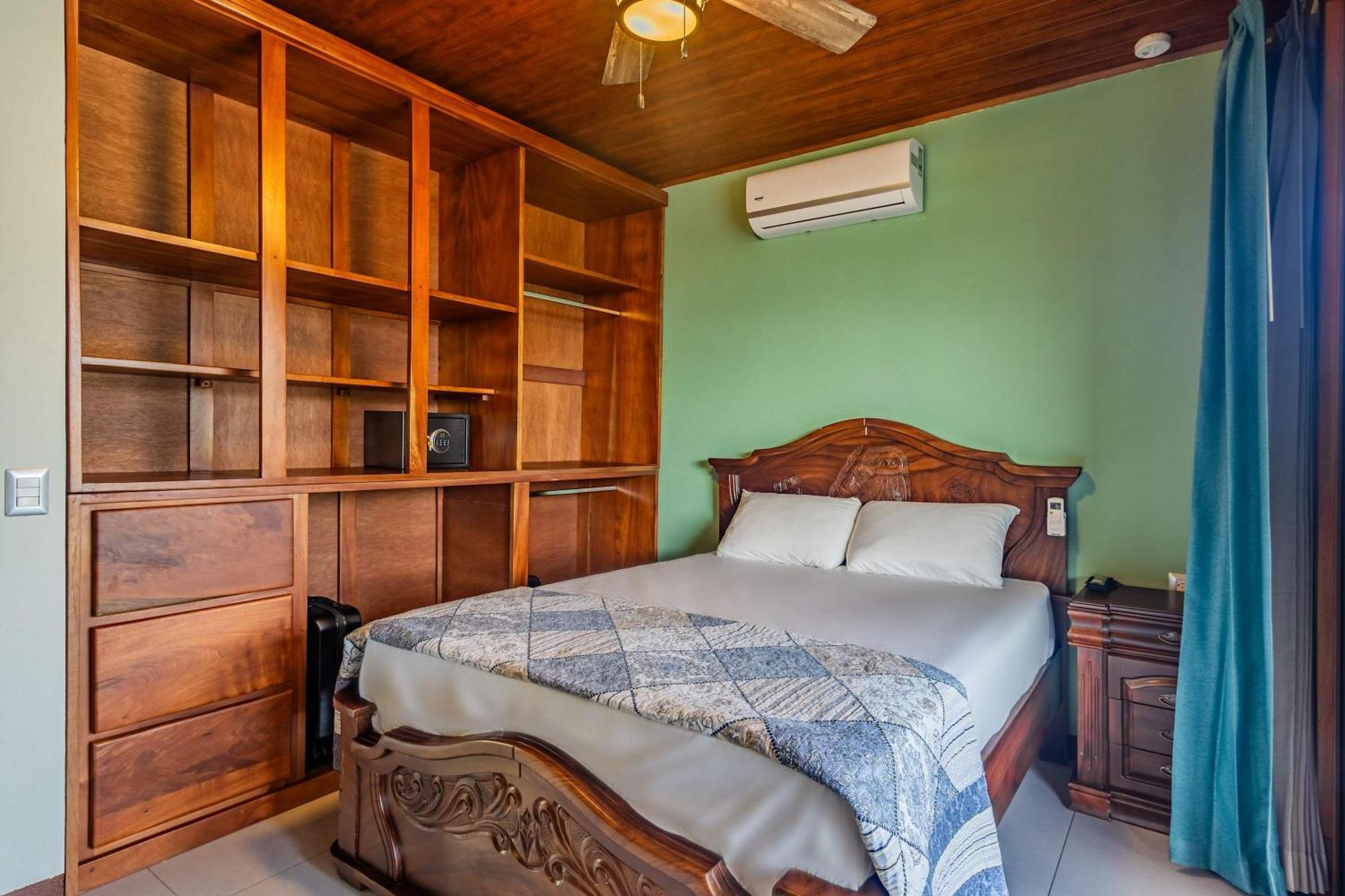 Nayari Sloth Farmstay Villa San Ramón المظهر الخارجي الصورة